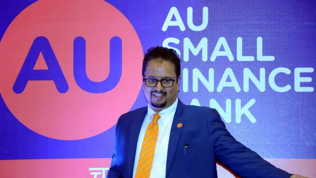 Sanjay Agarwal Success Story: 8वीं में फेल होने से 50,000 करोड़ के बैंक तक का सफर