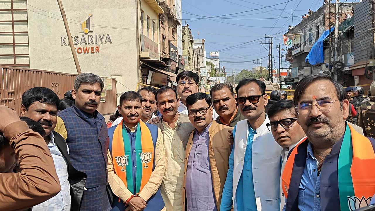 AI Impact Summit Gwalior Protest: शहर में सियासी टकराव, भाजयुमो का प्रदर्शन और कांग्रेस का पलटवार